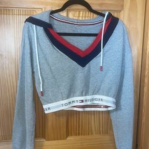Tommy Hilfiger cropped hoodie